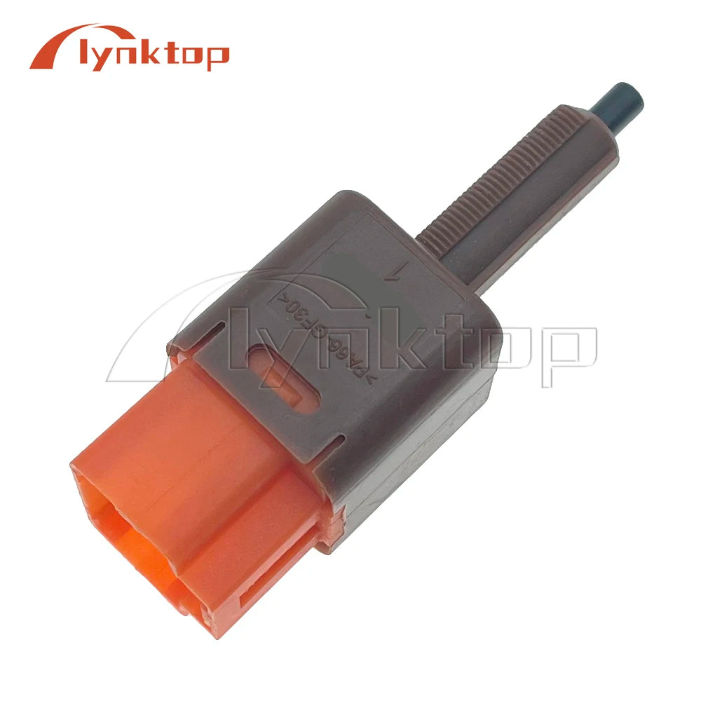 4 pins Brake Pedal Stop Lamp Switch for Nissan Kicks Sentra 1.6L 2018-2020 25320-BR00A